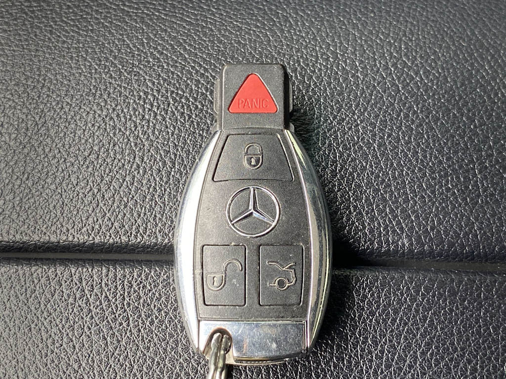 Thumbnail: 2017 Mercedes-Benz C-Class - 14