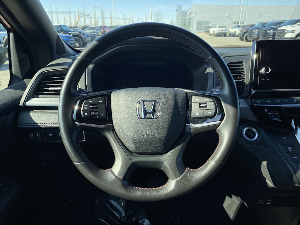 Thumbnail: 2025 Honda Odyssey - 2