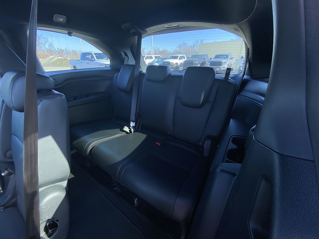 Thumbnail: 2025 Honda Odyssey - 23