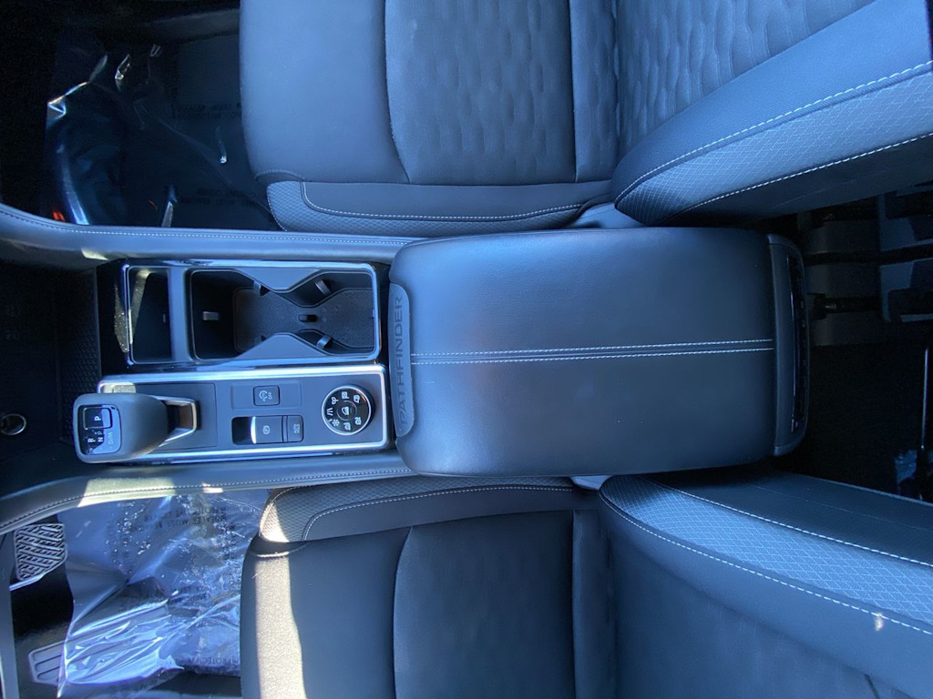 Thumbnail: 2025 Nissan Pathfinder - 30