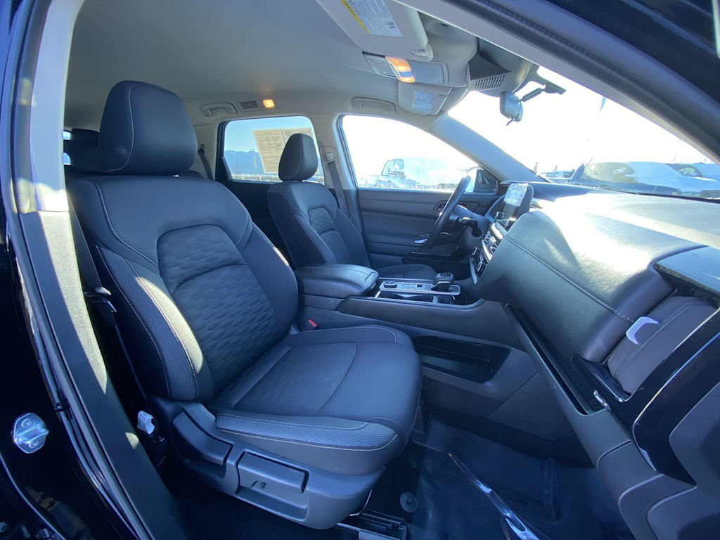 Thumbnail: 2025 Nissan Pathfinder - 9