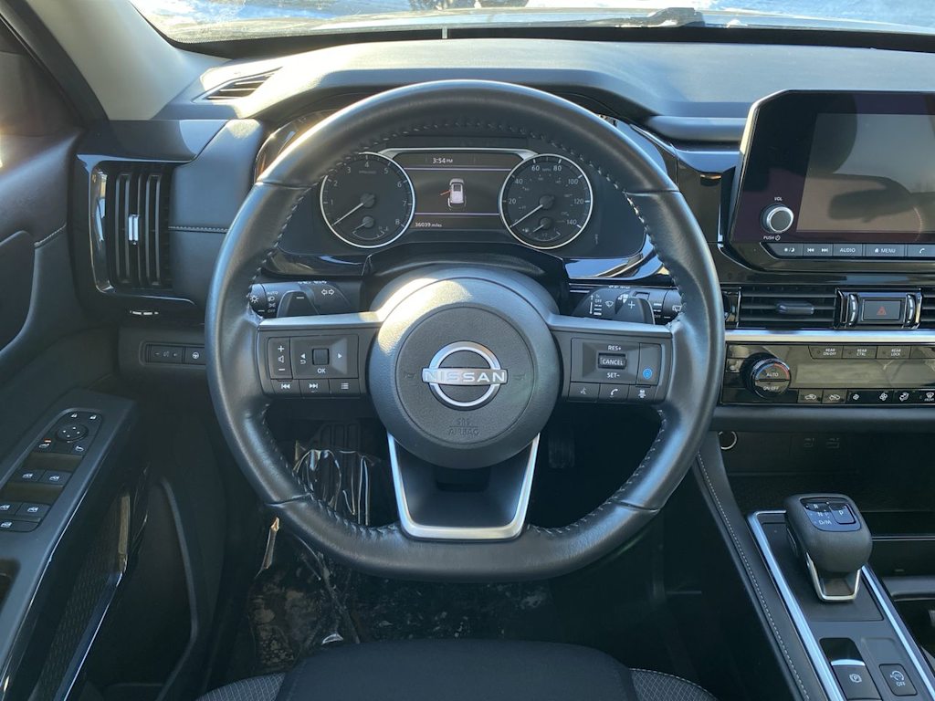 Thumbnail: 2025 Nissan Pathfinder - 2