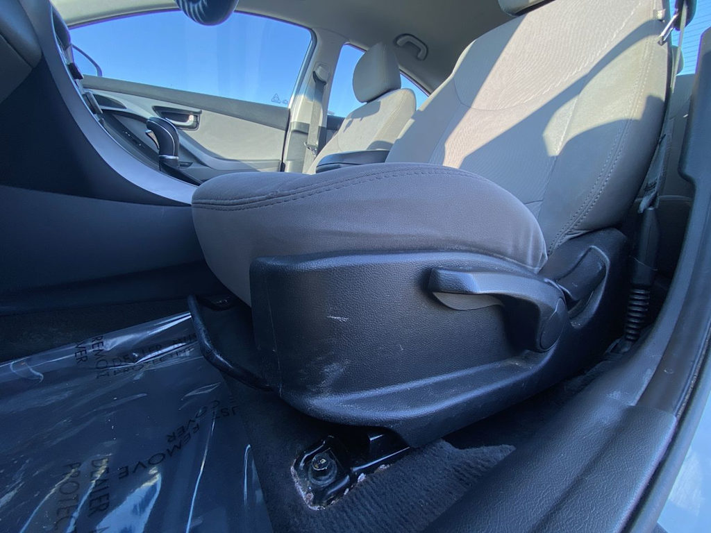 Thumbnail: 2016 Hyundai Elantra - 20