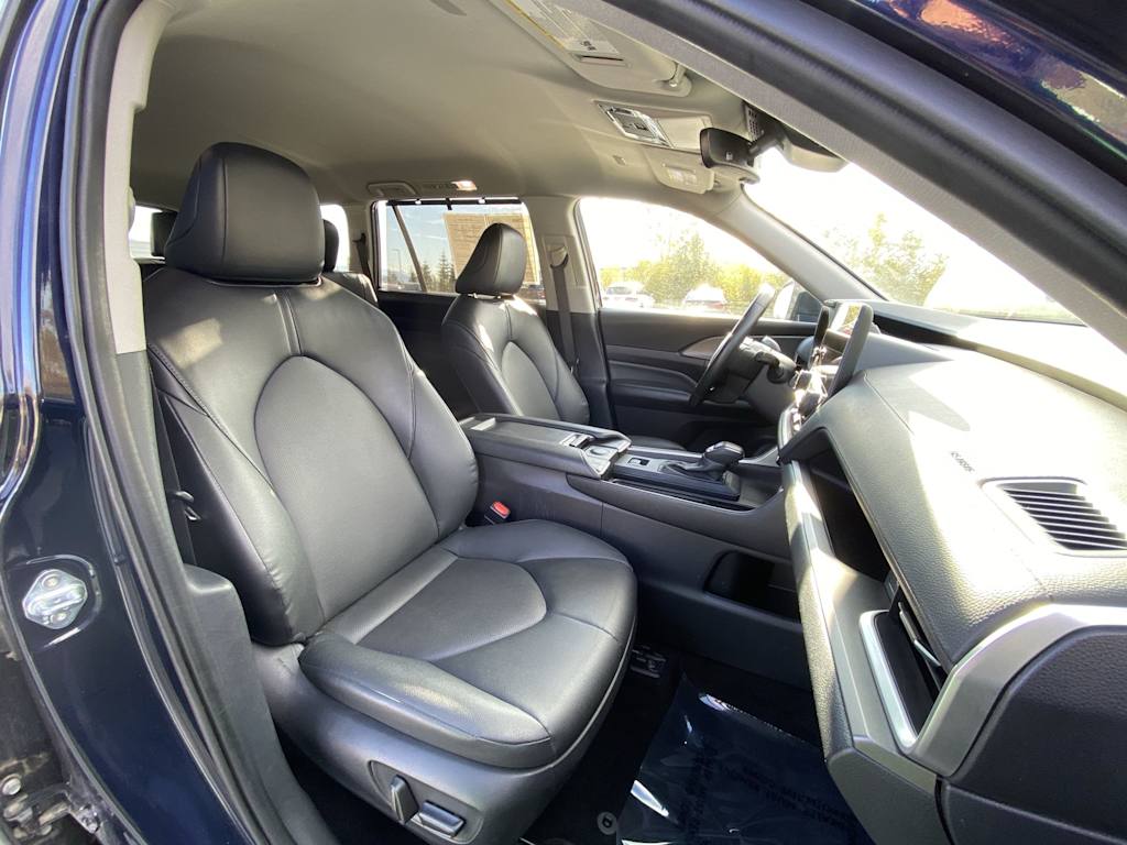 Thumbnail: 2024 Toyota Grand Highlander - 9