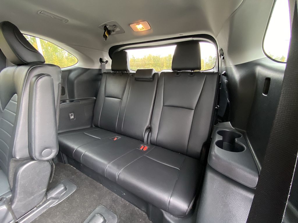 Thumbnail: 2024 Toyota Highlander - 28