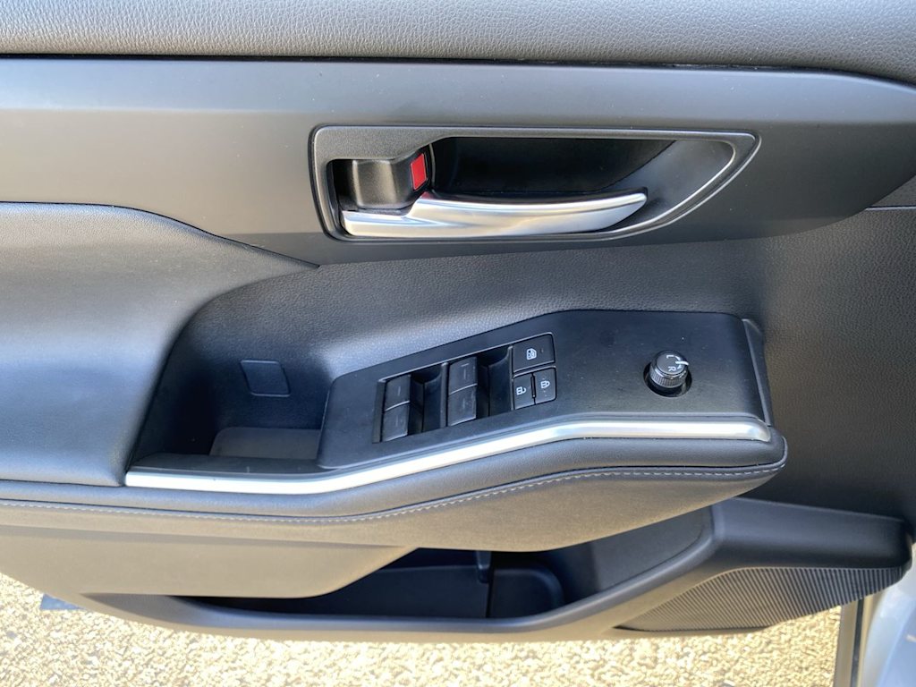 Thumbnail: 2024 Toyota Highlander - 20