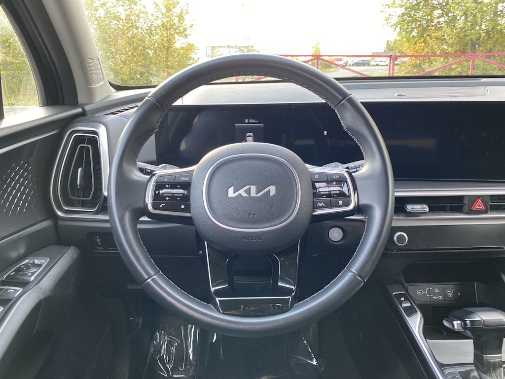 Thumbnail: 2024 Kia Sorento - 2