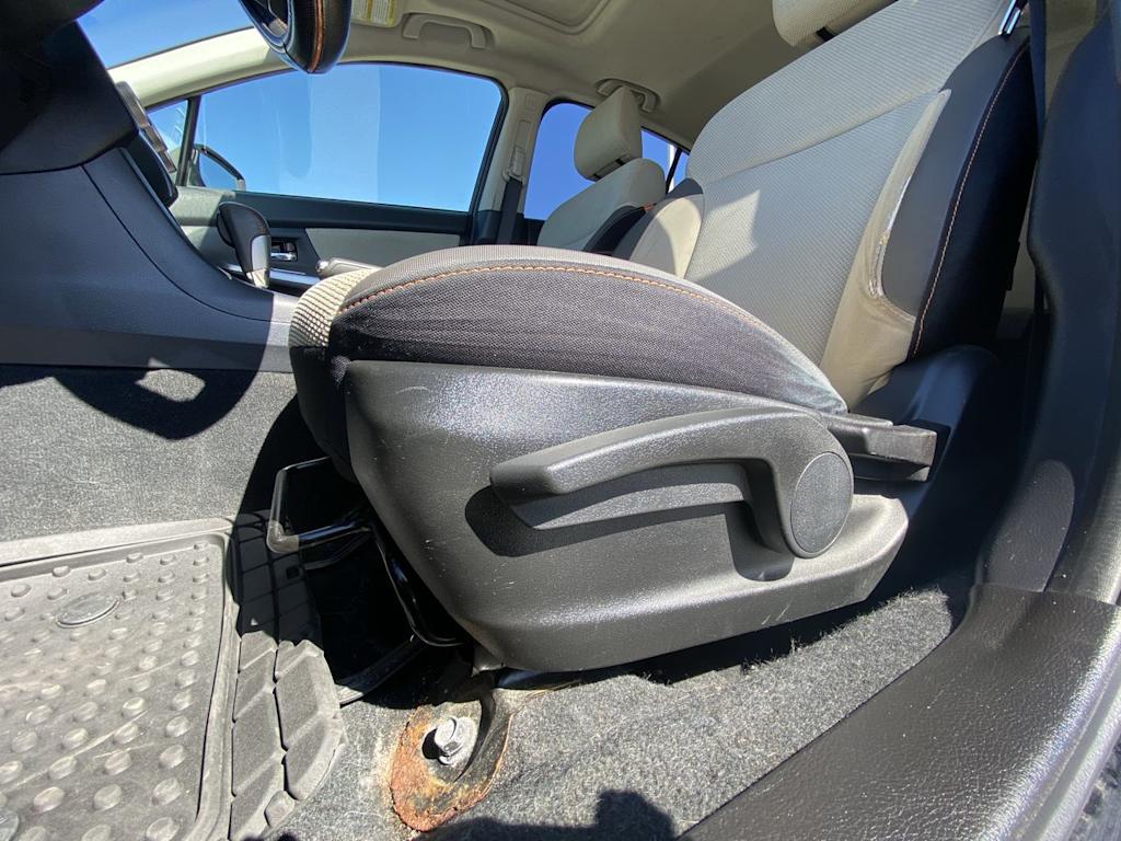 Thumbnail: 2016 Subaru Crosstrek - 11