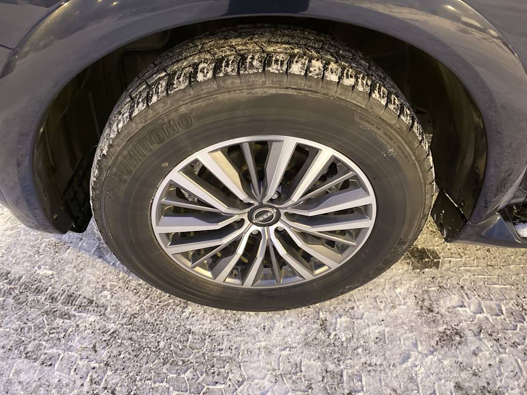 Thumbnail: 2023 Nissan Armada - 8