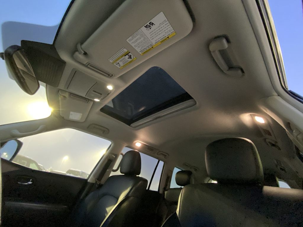 Thumbnail: 2023 Nissan Armada - 25