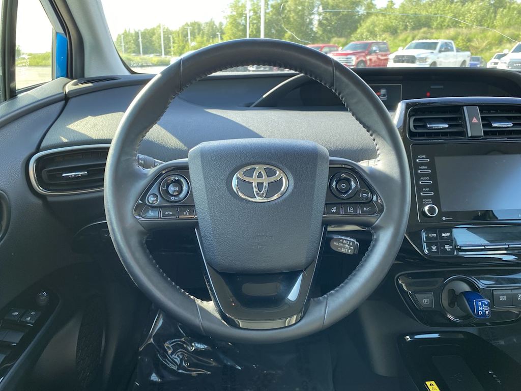 Thumbnail: 2022 Toyota Prius - 2