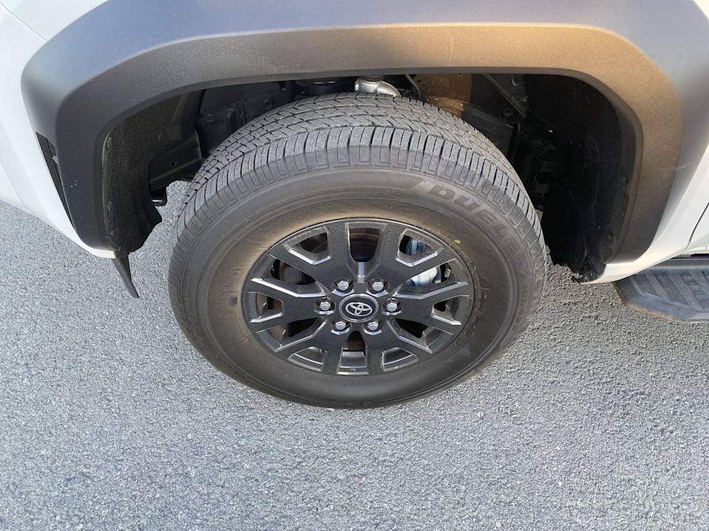 Thumbnail: 2025 Toyota 4Runner - 6