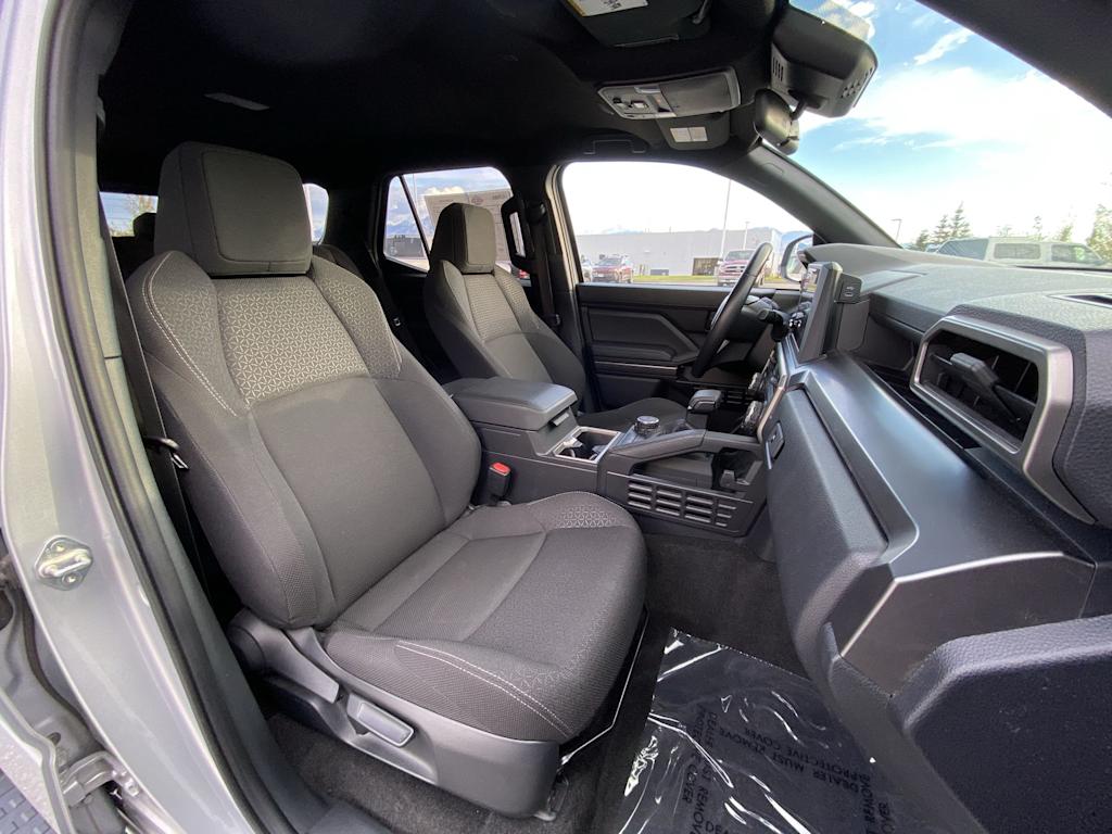 Thumbnail: 2025 Toyota 4Runner - 9