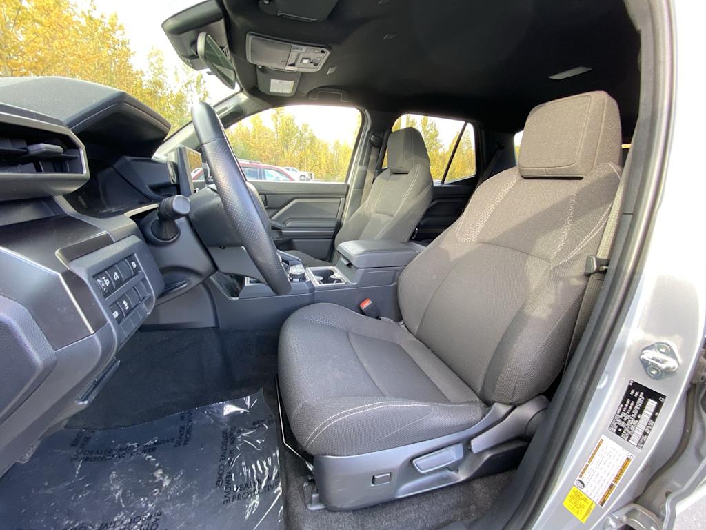 Thumbnail: 2025 Toyota 4Runner - 8