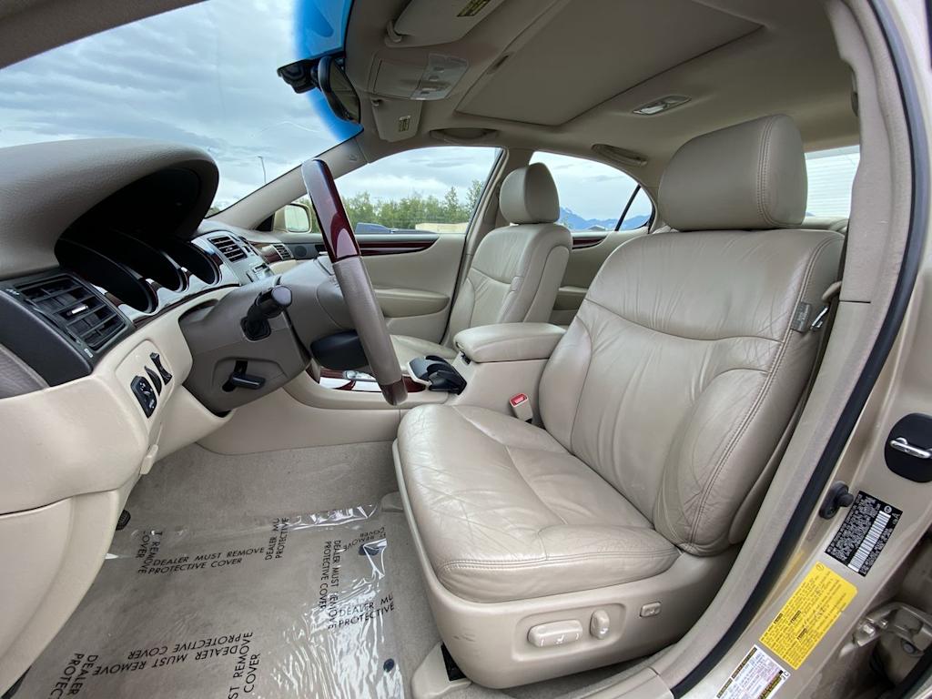 Thumbnail: 2004 Lexus ES - 6