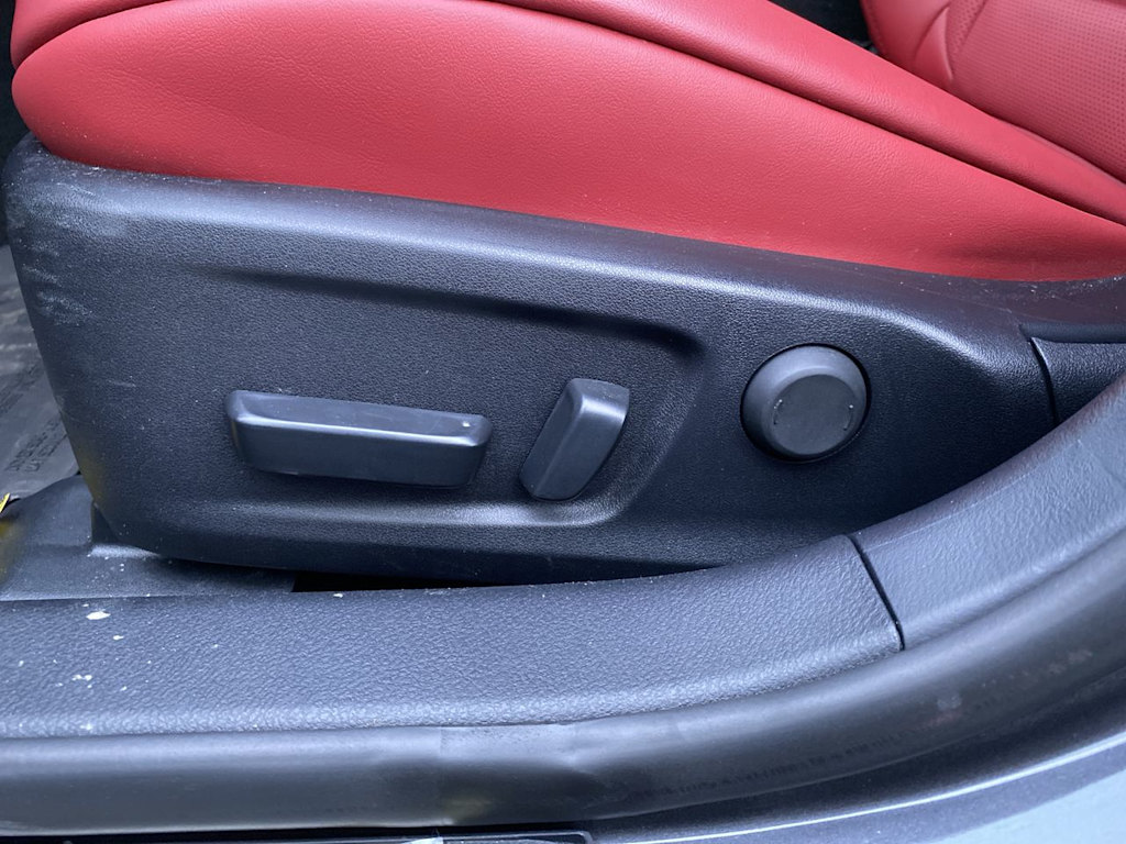 Thumbnail: 2024 Lexus ES - 22