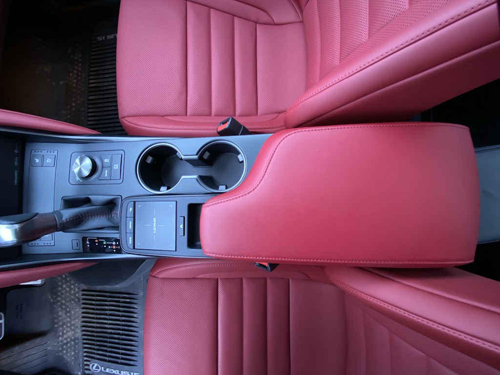 Thumbnail: 2024 Lexus ES - 9