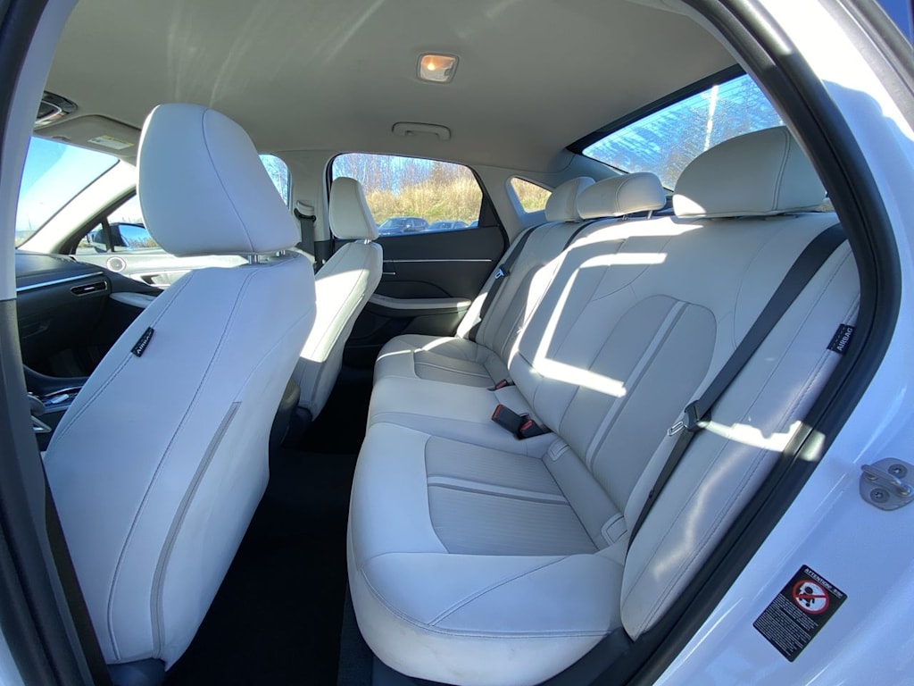 Thumbnail: 2023 Hyundai Sonata - 10