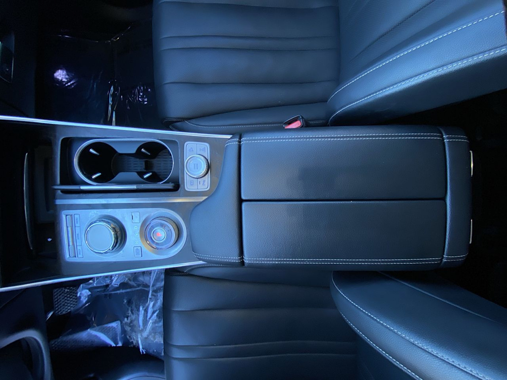 Thumbnail: 2024 Genesis GV80 - 12