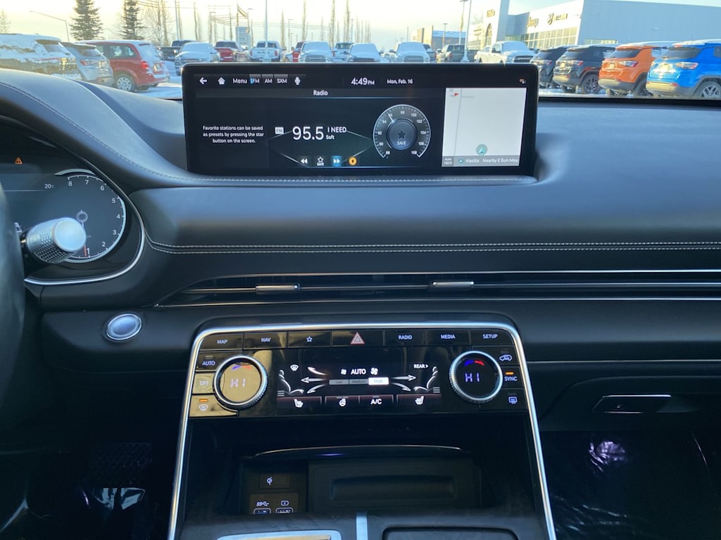 Thumbnail: 2024 Genesis GV80 - 11