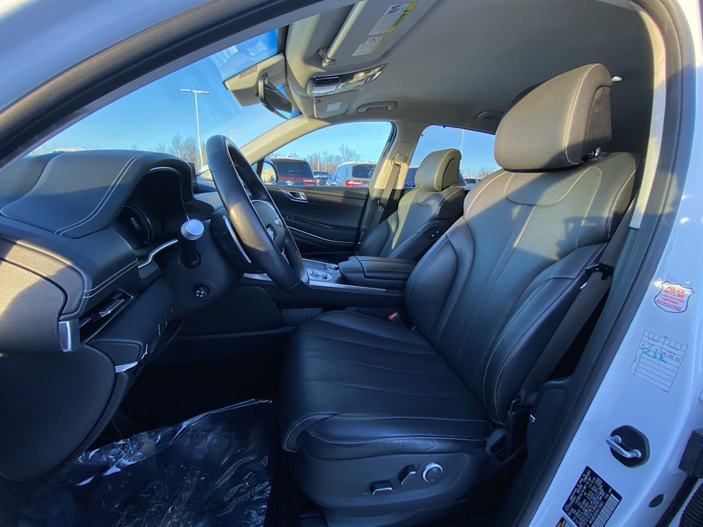 Thumbnail: 2024 Genesis GV80 - 8