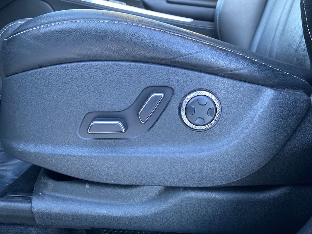 Thumbnail: 2024 Genesis GV80 - 20