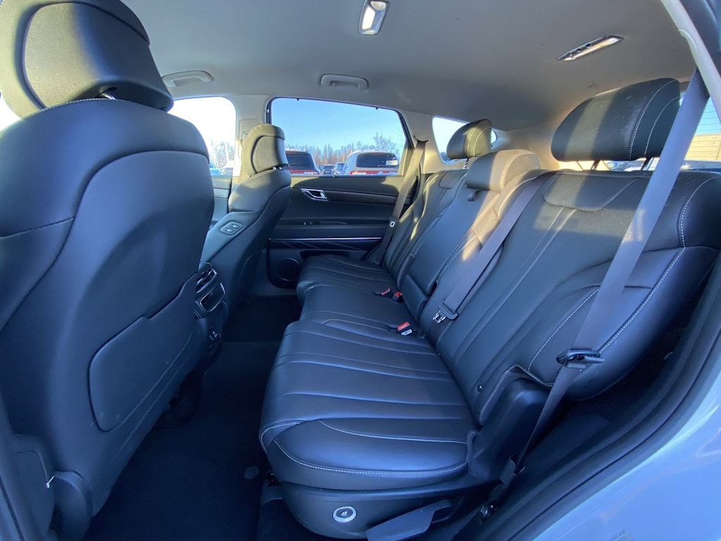 Thumbnail: 2024 Genesis GV80 - 10