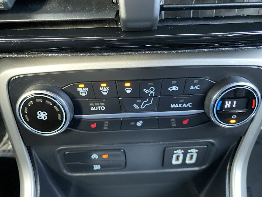 Thumbnail: 2021 Ford EcoSport - 24