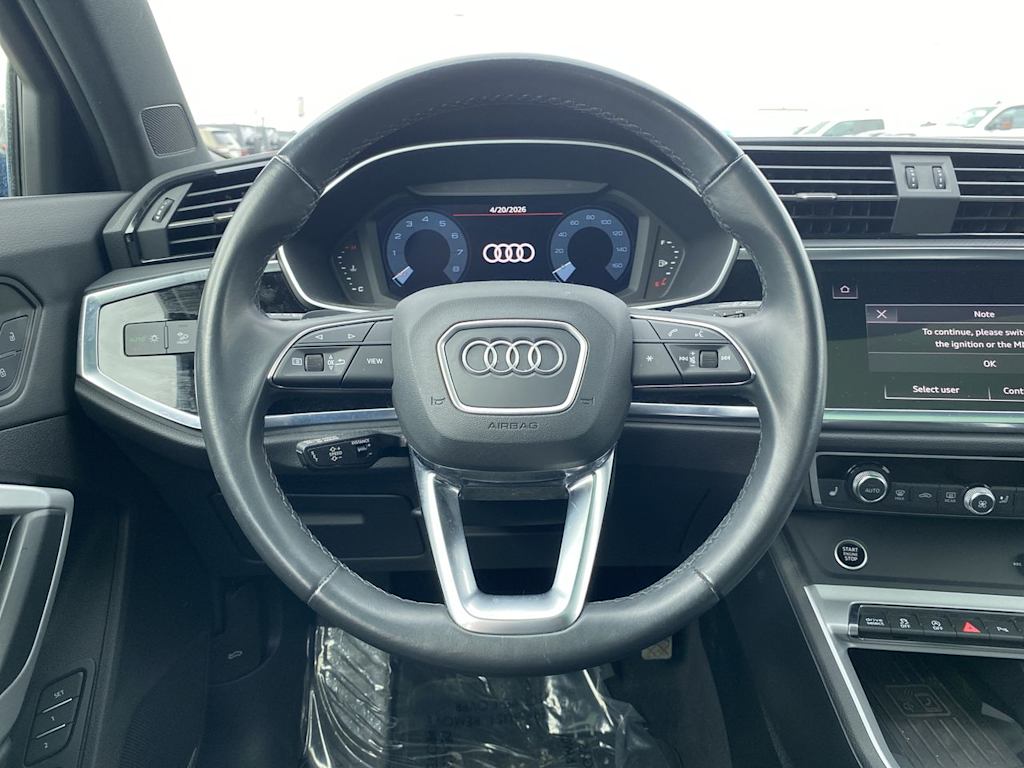 Thumbnail: 2024 Audi Q3 - 2