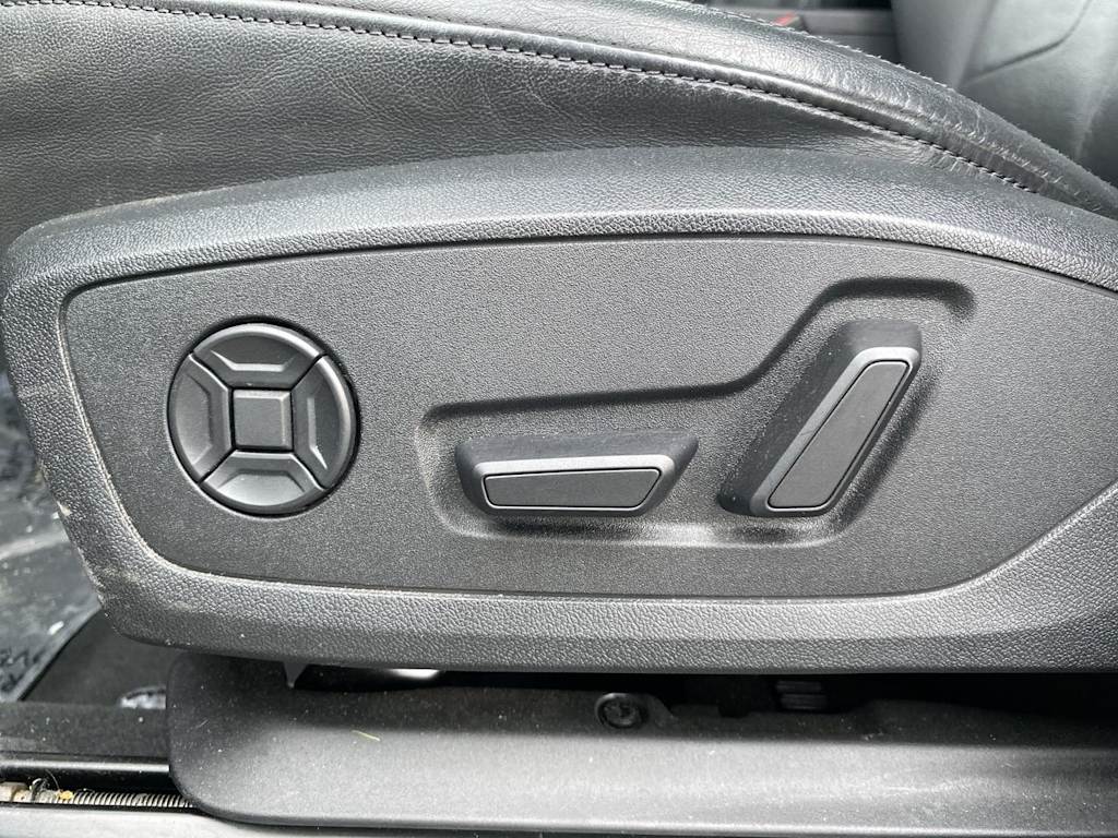 Thumbnail: 2024 Audi Q3 - 17