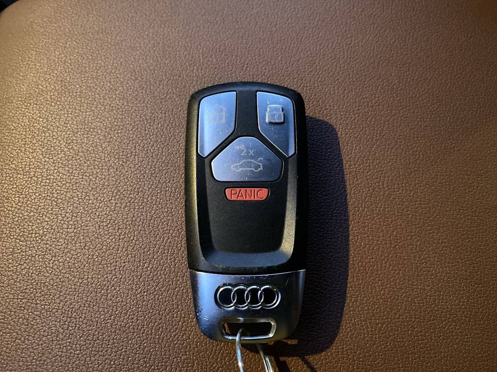 Thumbnail: 2023 Audi Q5 - 15