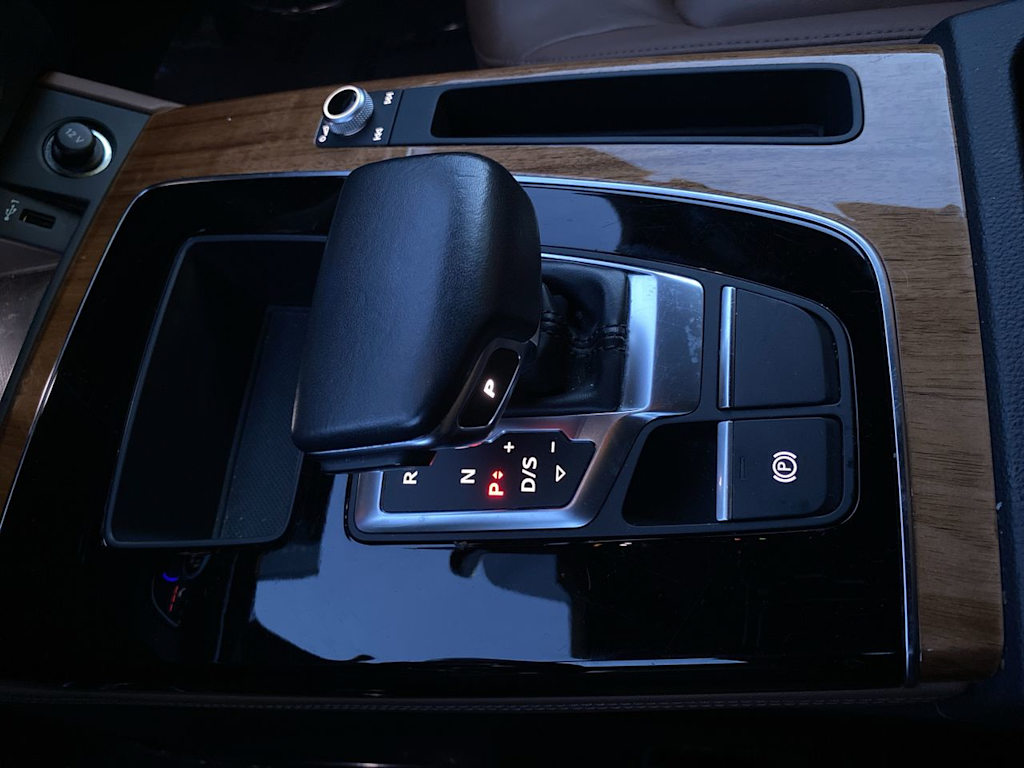 Thumbnail: 2023 Audi Q5 - 12