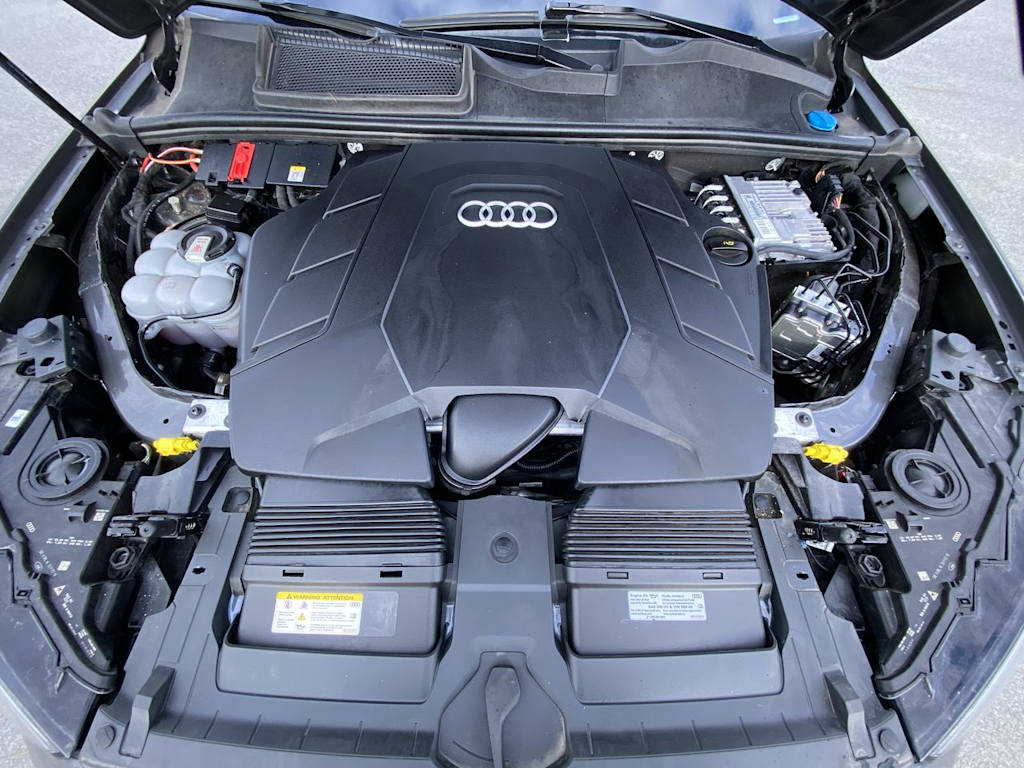 Thumbnail: 2023 Audi Q7 - 6