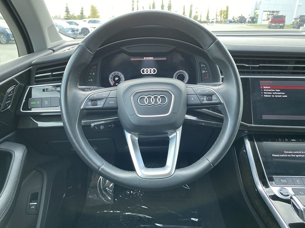 Thumbnail: 2023 Audi Q7 - 2