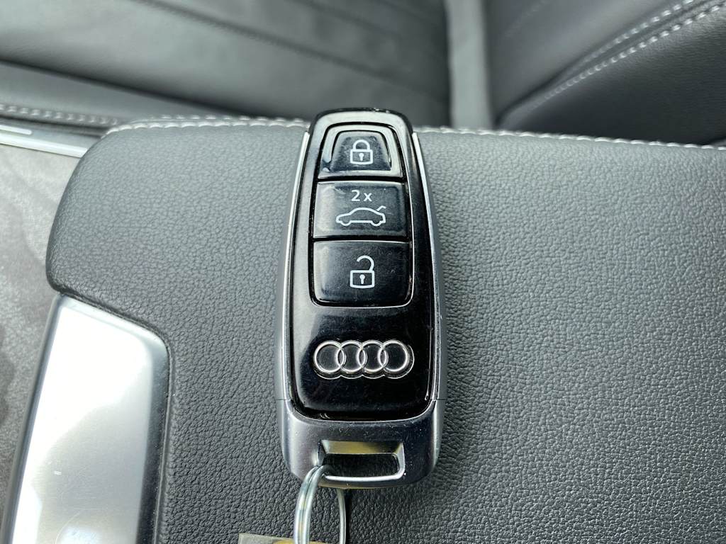 Thumbnail: 2024 Audi A6 - 14