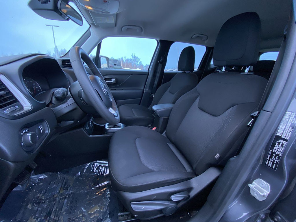 Thumbnail: 2023 Jeep Renegade - 8