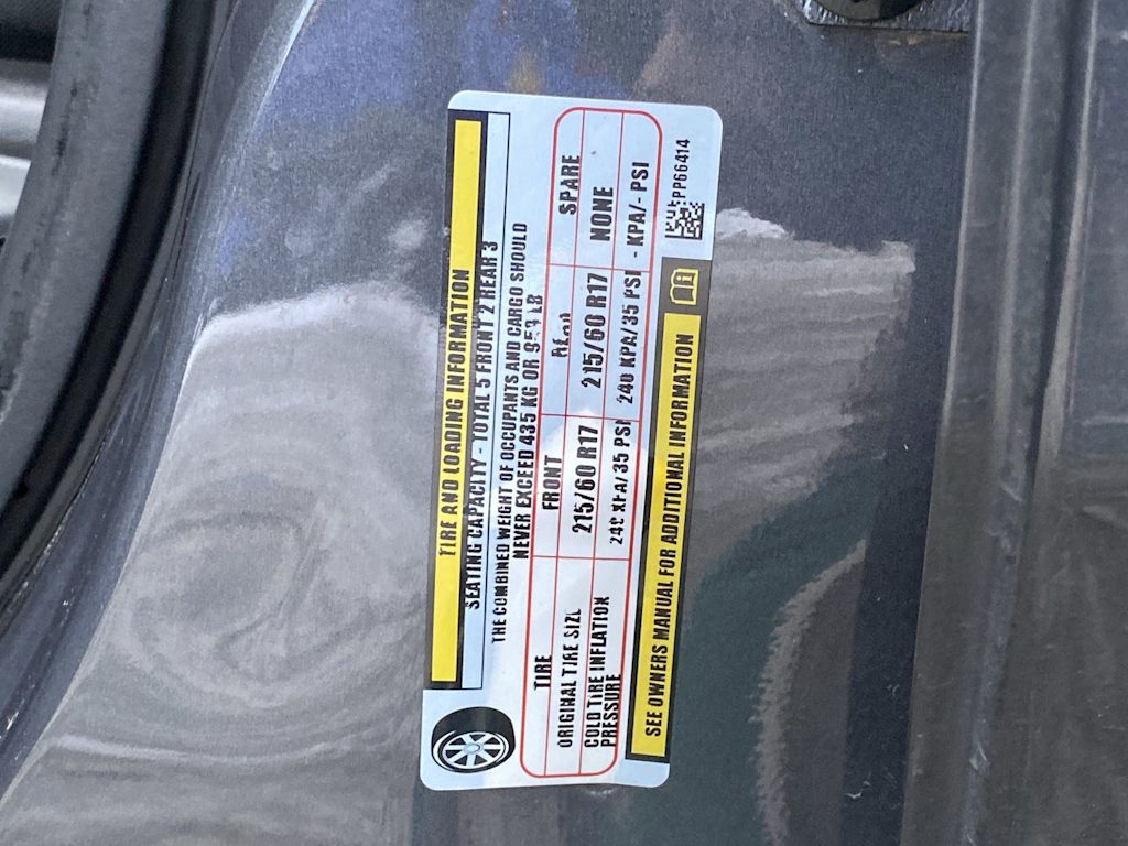 Thumbnail: 2023 Jeep Renegade - 15