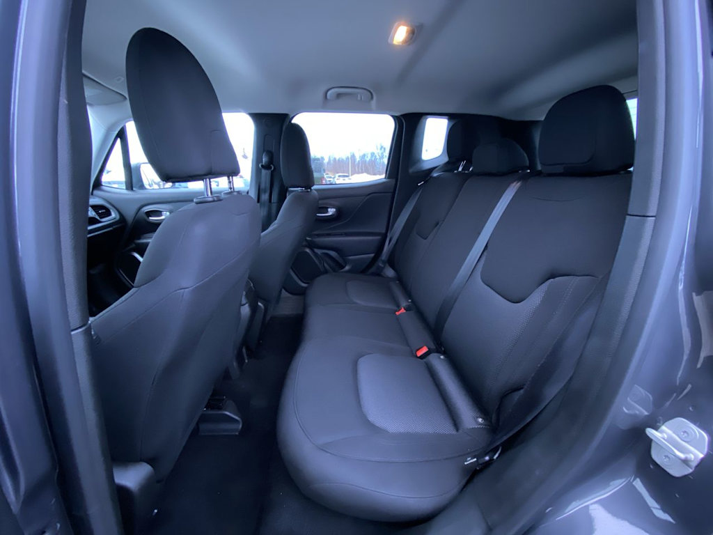 Thumbnail: 2023 Jeep Renegade - 10