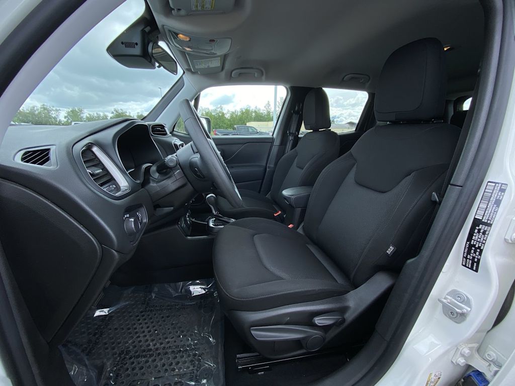 Thumbnail: 2023 Jeep Renegade - 7