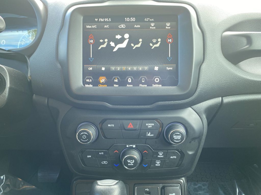 Thumbnail: 2023 Jeep Renegade - 25