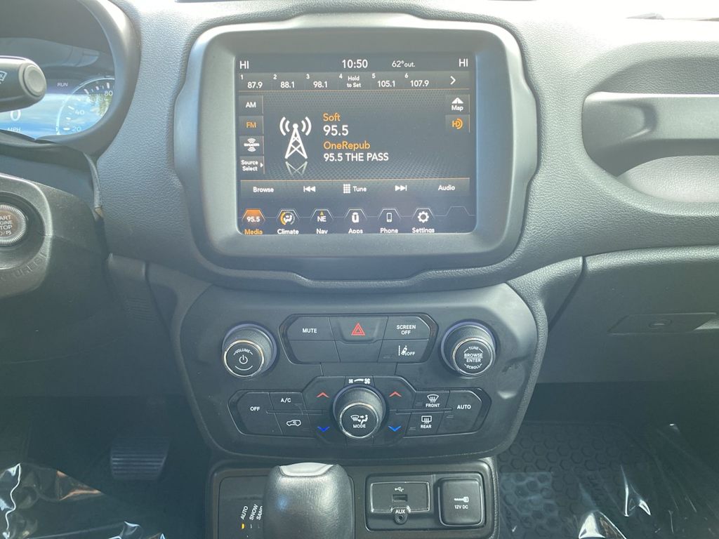 Thumbnail: 2023 Jeep Renegade - 11