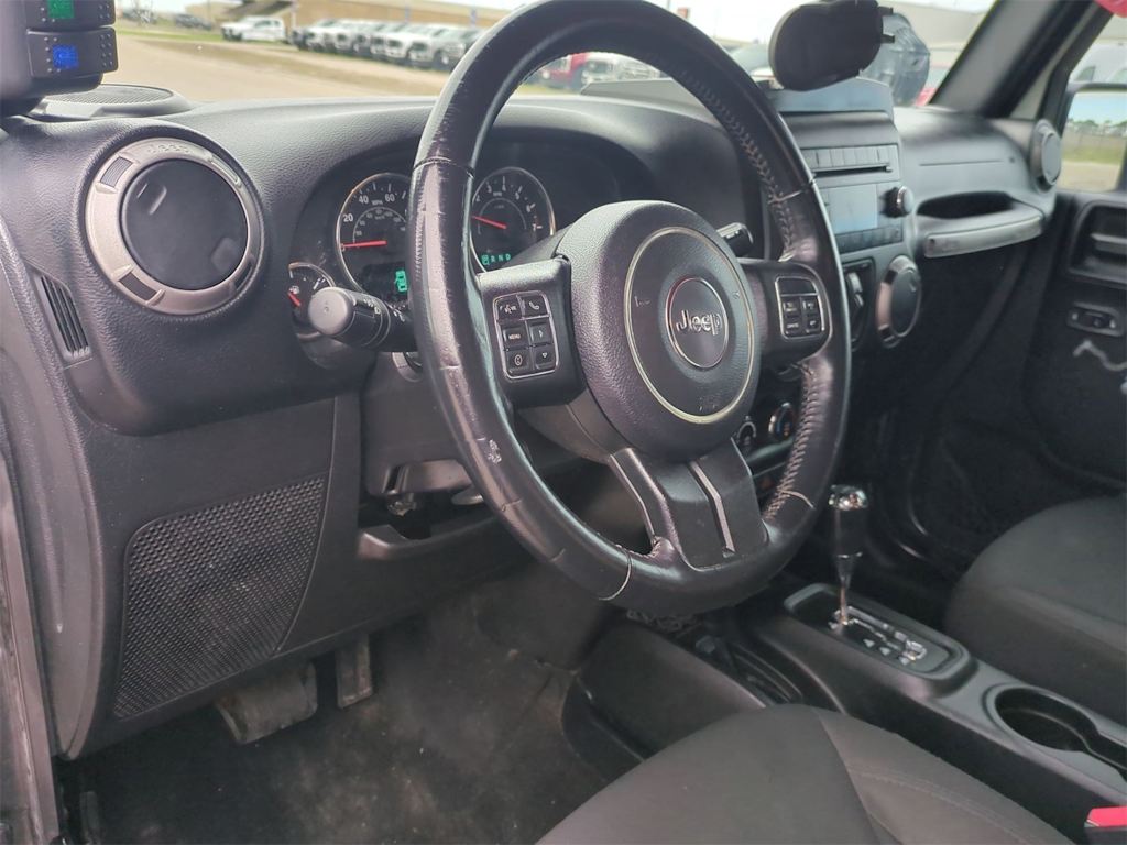 Thumbnail: 2017 Jeep Wrangler - 2