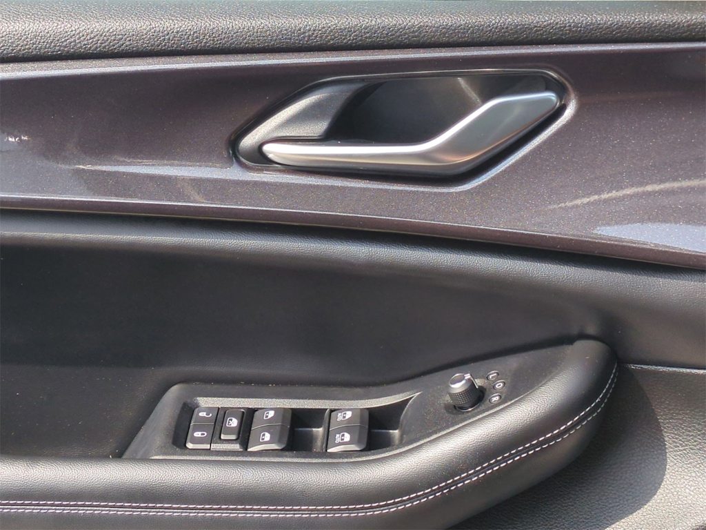 Thumbnail: 2022 Jeep Grand Cherokee L - 30