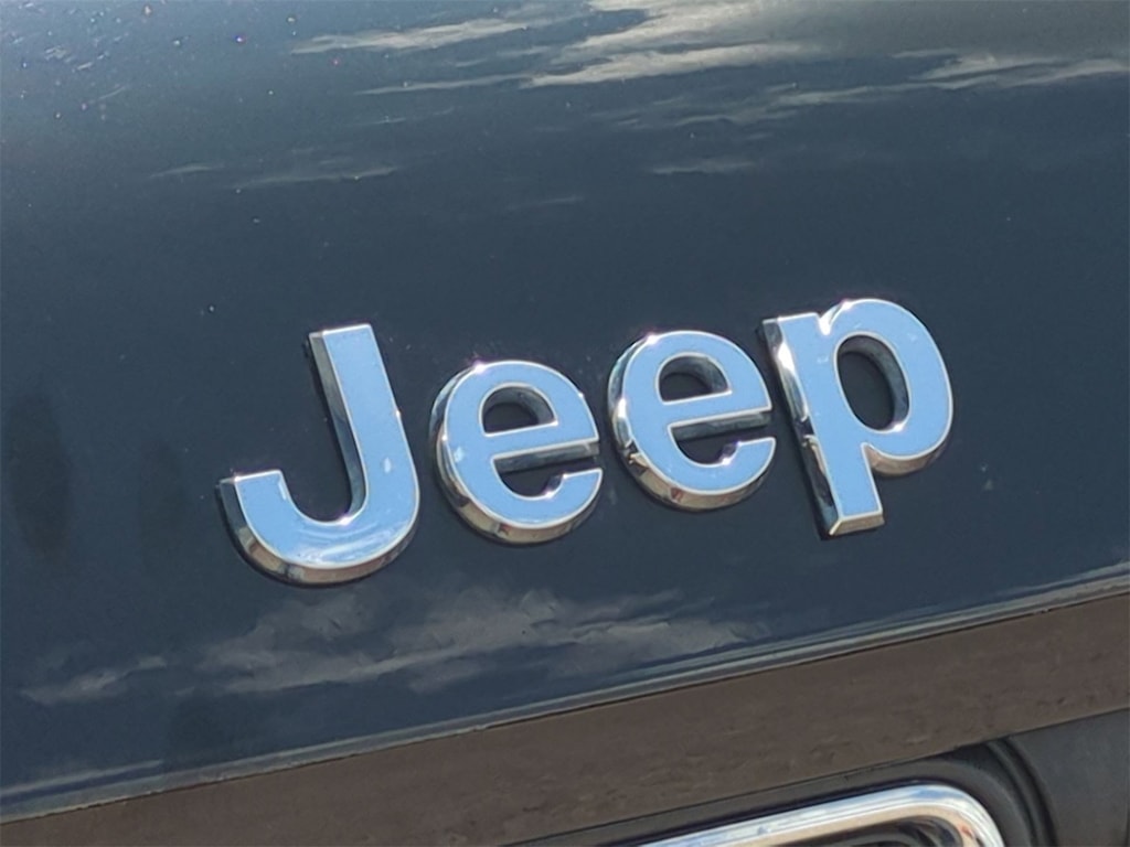 Thumbnail: 2022 Jeep Grand Cherokee L - 32