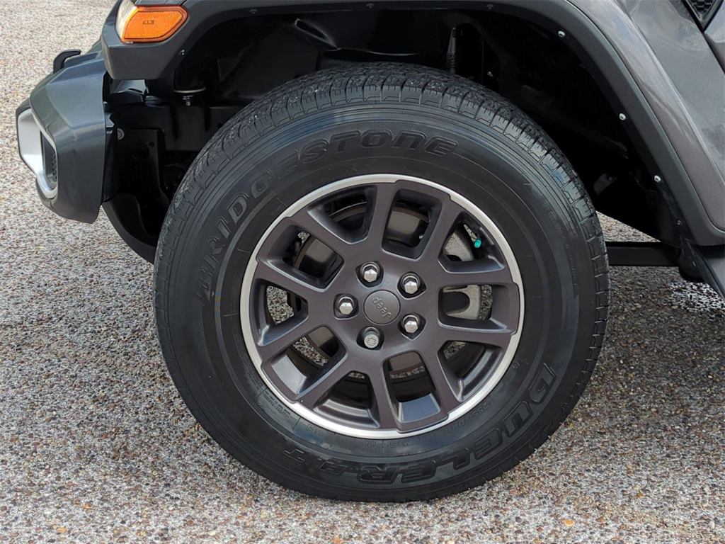 Thumbnail: 2022 Jeep Gladiator - 8