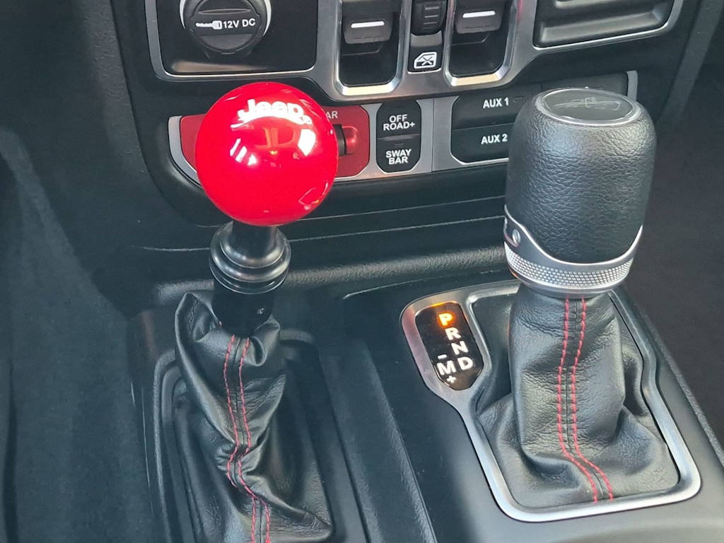 Thumbnail: 2022 Jeep Gladiator - 15