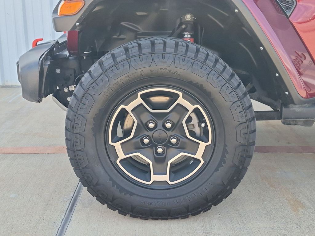 Thumbnail: 2021 Jeep Gladiator - 7