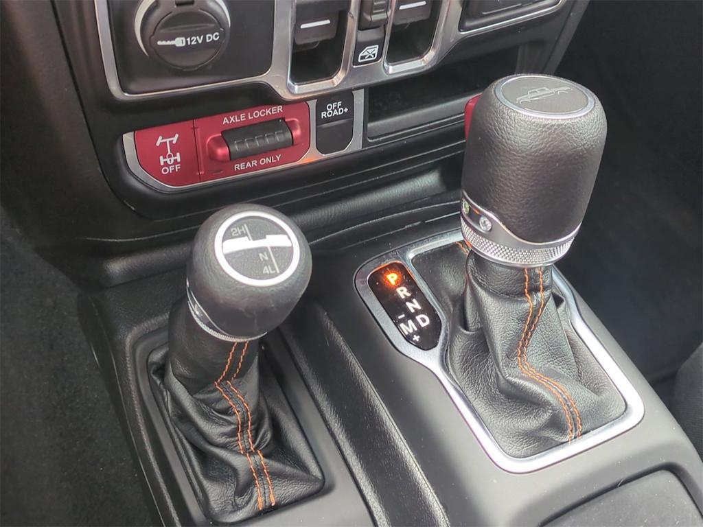 Thumbnail: 2022 Jeep Gladiator - 15