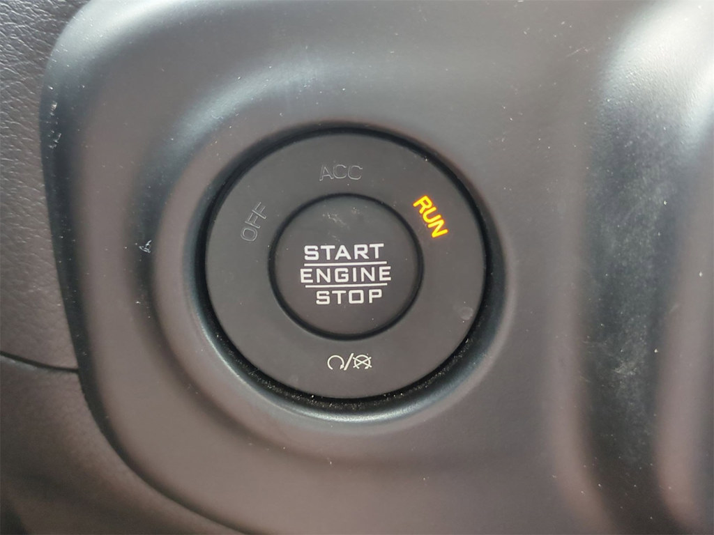 Thumbnail: 2022 Jeep Gladiator - 27