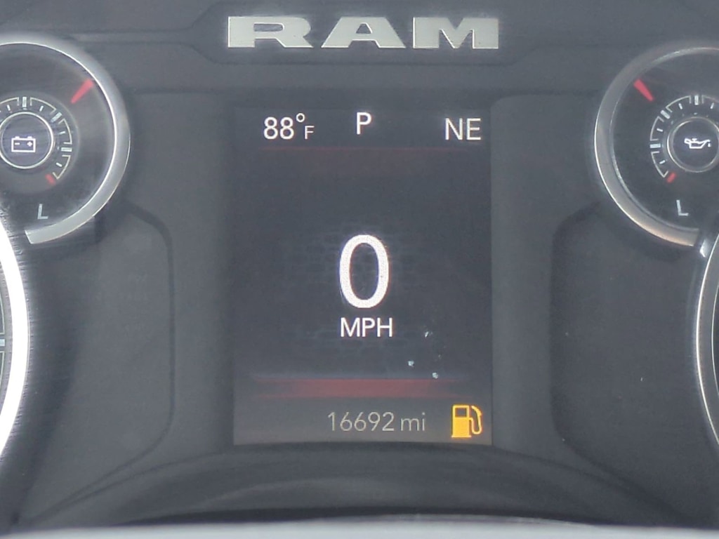 Thumbnail: 2025 RAM 1500 - 24
